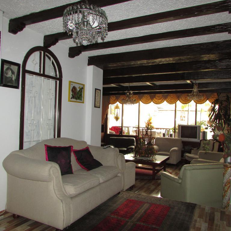 Penzion Casa De Huespedes Shalom Victoria Bogotá Exteriér fotografie